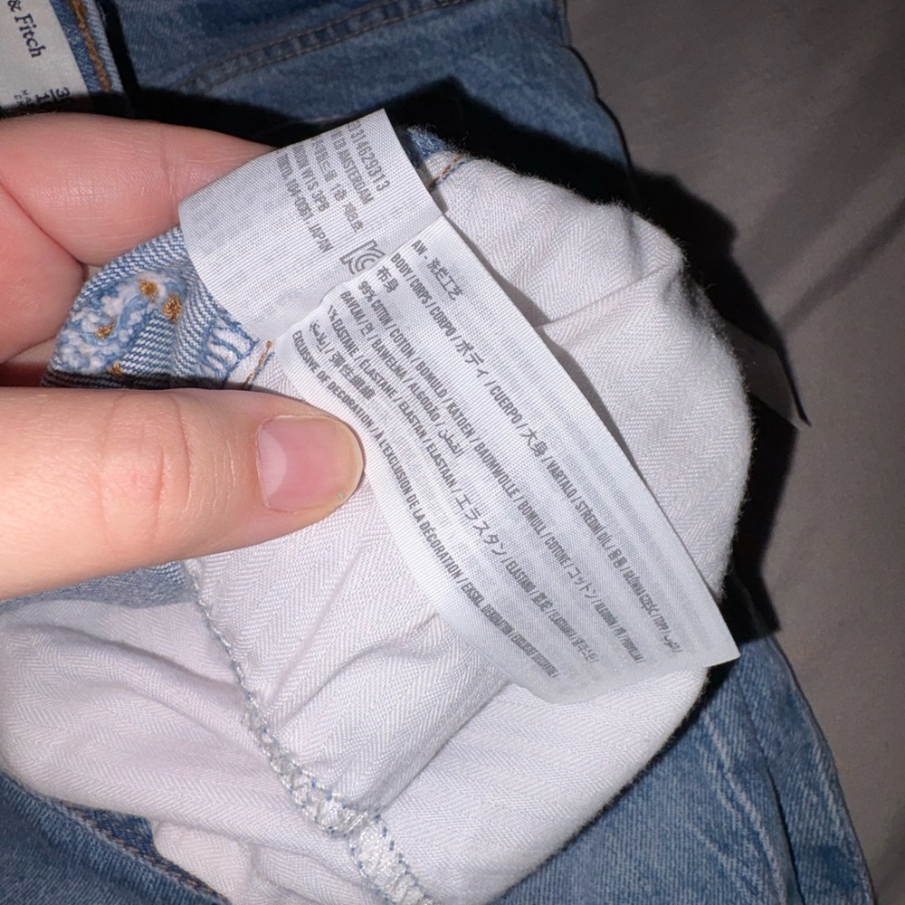 Abercrombie and fitch jeans - Picture 5 of 7
